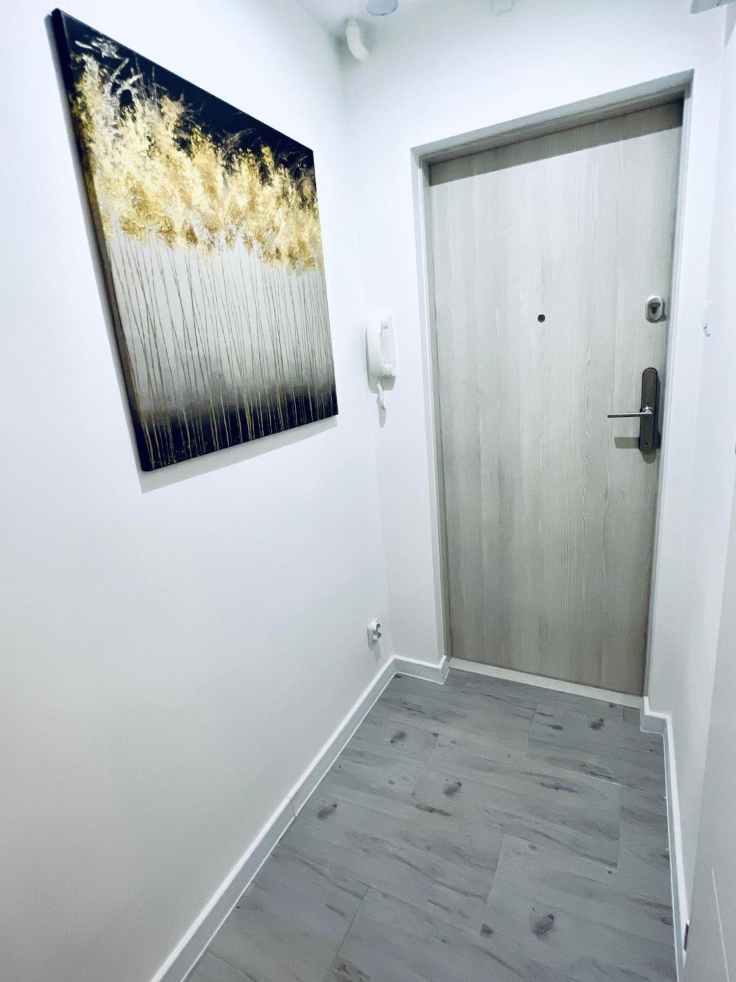 Apartament Happy Place Family & Business Targi Кельце Экстерьер фото